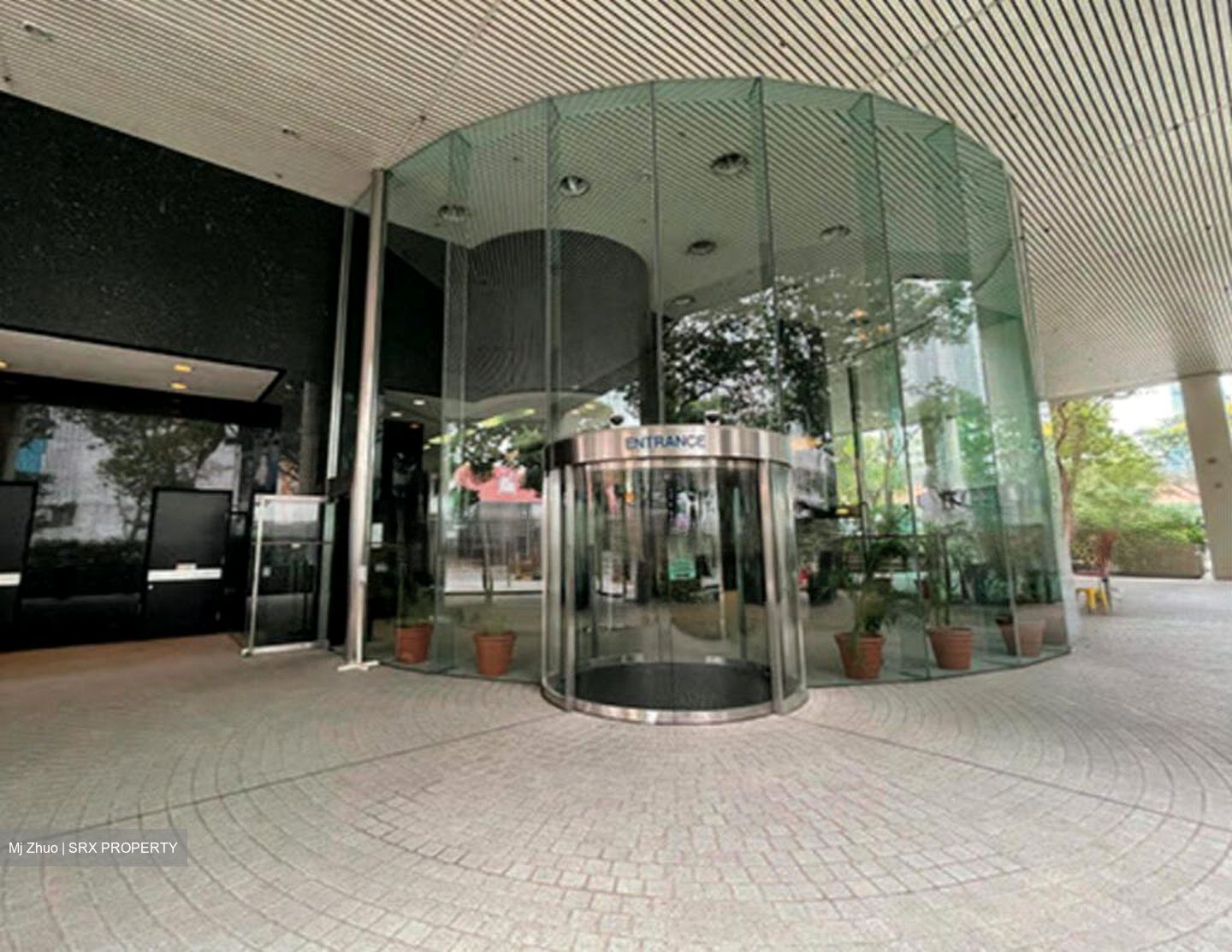 Southpoint (D2), Office #453256351